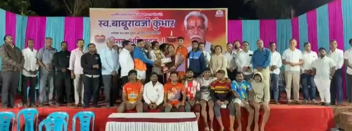 स्व. बाबुरावजी कुंभार स्मृती कबड्डी स्पर्धा: ‘शृंगार ॲग्रो’ शृंगारवाडी संघ ठरला अजिंक्य!